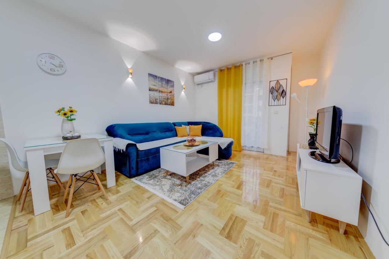 Apartment Makao พอดโกริกา ภายนอก รูปภาพ